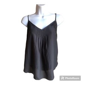 Talulah | aritzia black pleated front lace edge scoop hem cami tank top medium